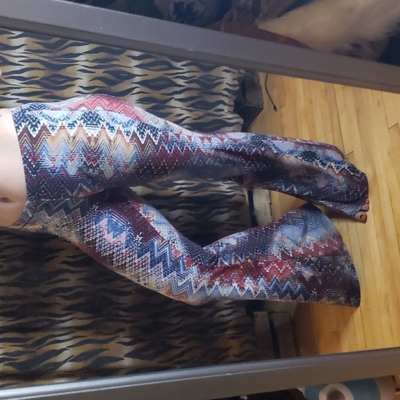 Funky Soft Flair Booty Pants - Picture 2 of 9